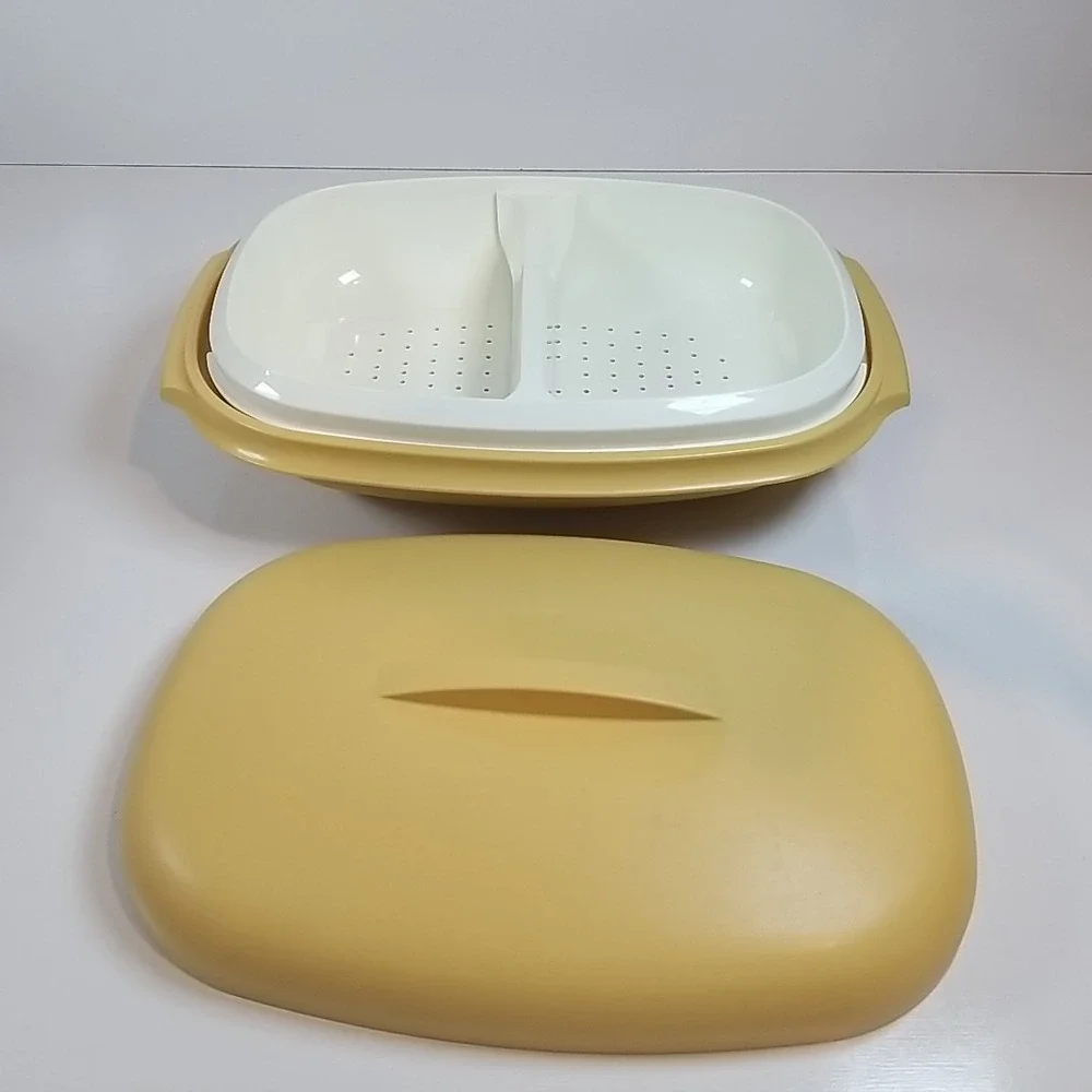 Tupperware Harvest Gold 4 Piece Microwave Vegetable Rice Steamer Strainer 1273-7